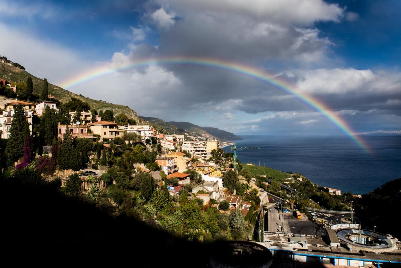 Apartament Il Piccolo Diavolo Taormina Zewnętrze zdjęcie